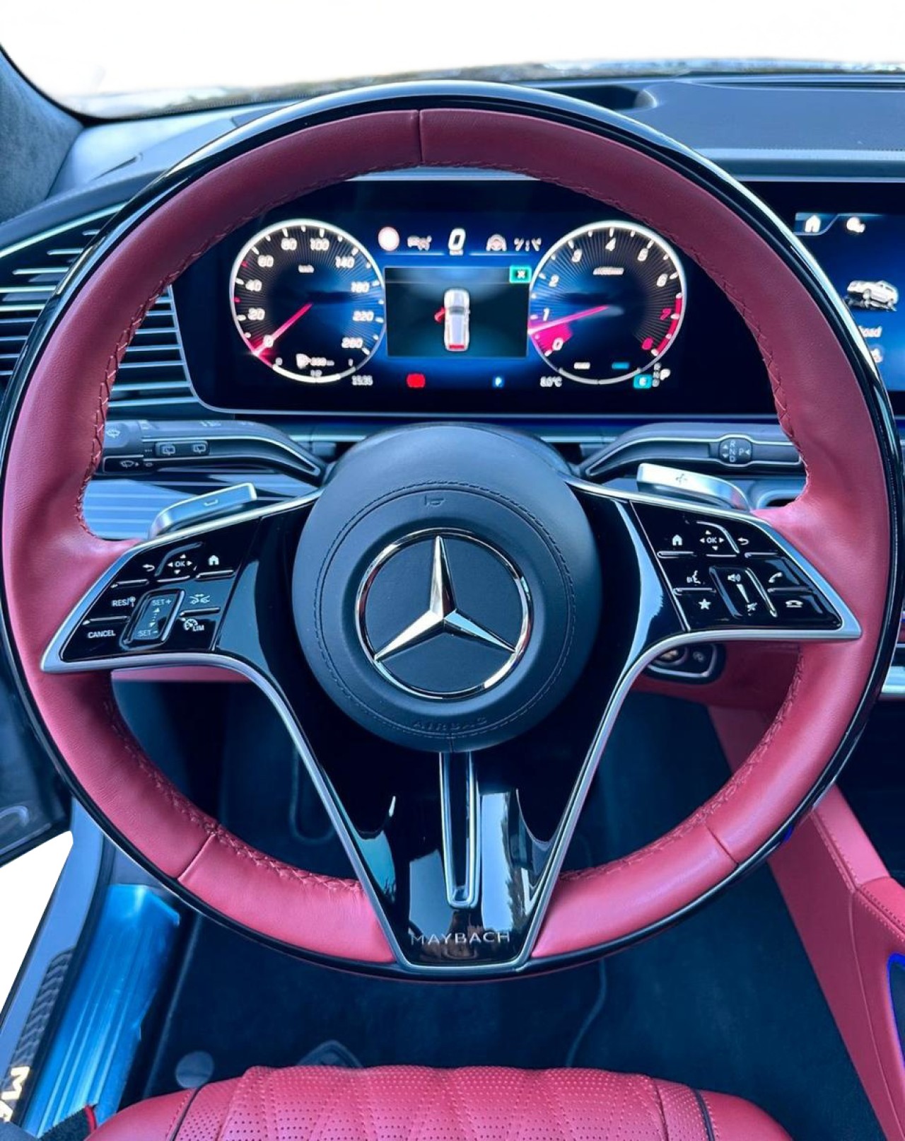 Mercedes-Benz GLS Maybach 600 - foto 20