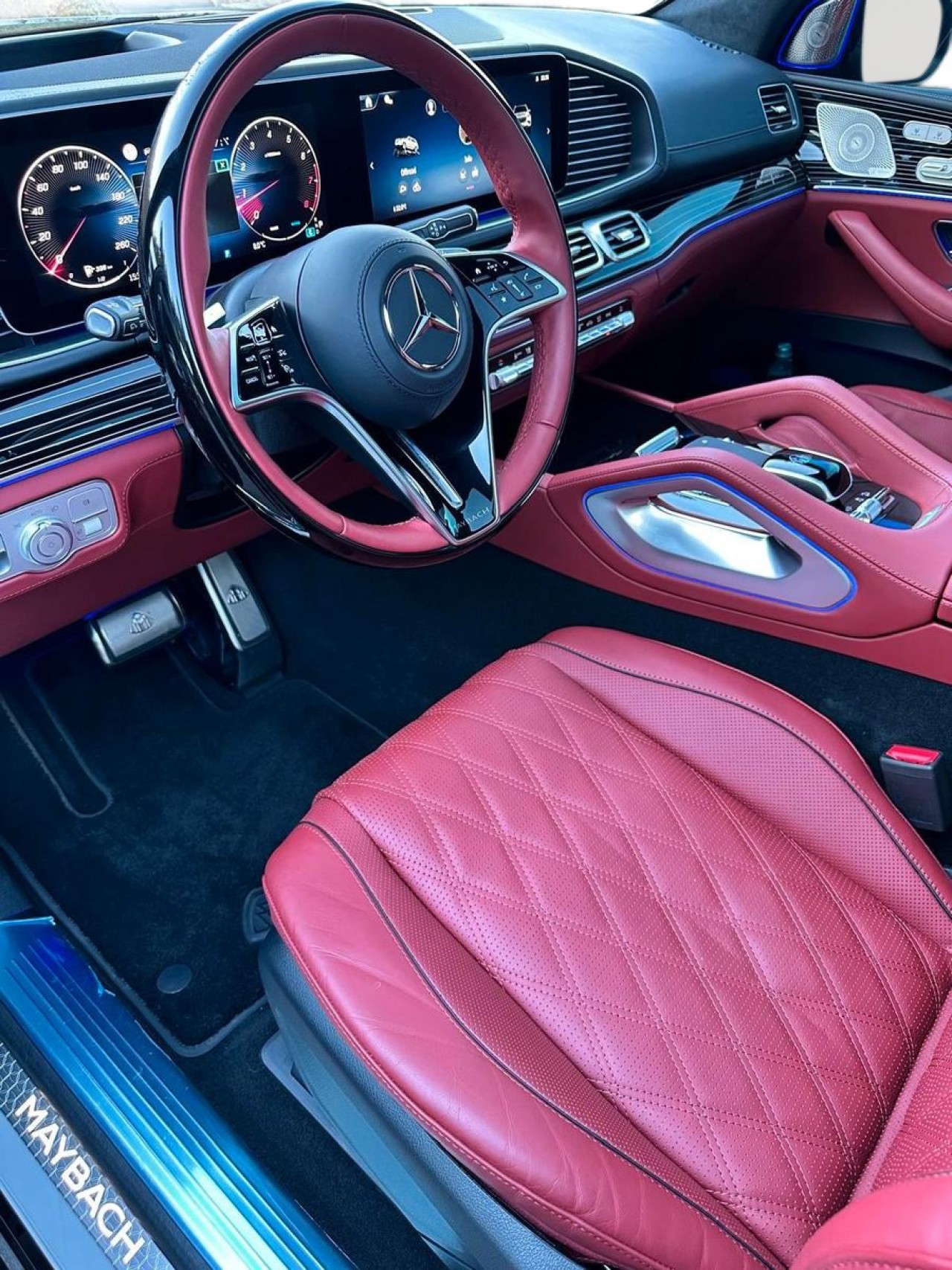 Mercedes-Benz GLS Maybach 600 - foto 8