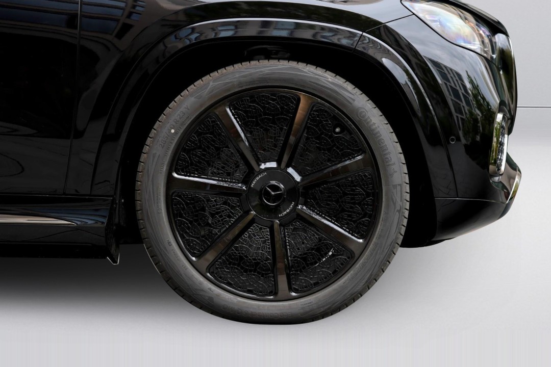 Mercedes-Benz GLS Maybach 600 Night Series - foto 31