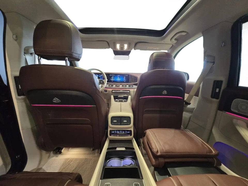Mercedes-Benz GLS Maybach 600 - foto 23