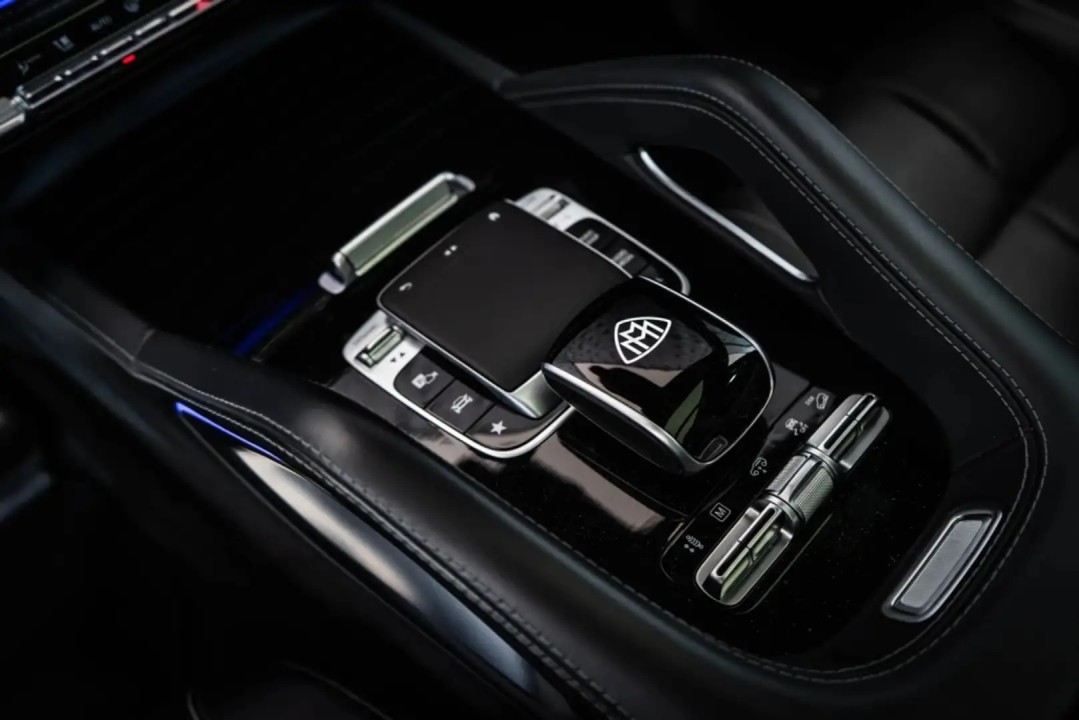 Mercedes-Benz GLS Maybach 600 - foto 13