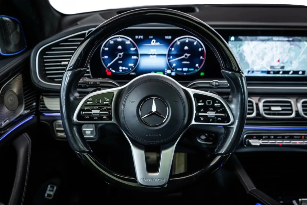 Mercedes-Benz GLS Maybach 600 - foto 12