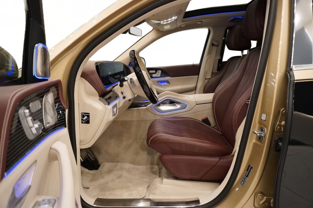 Mercedes-Benz GLS Maybach 600 - foto 12