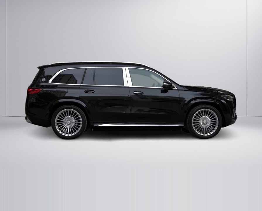 Mercedes-Benz GLS Maybach 600 (4)