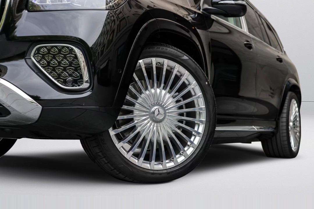 Mercedes-Benz GLS Maybach 600 - foto 34