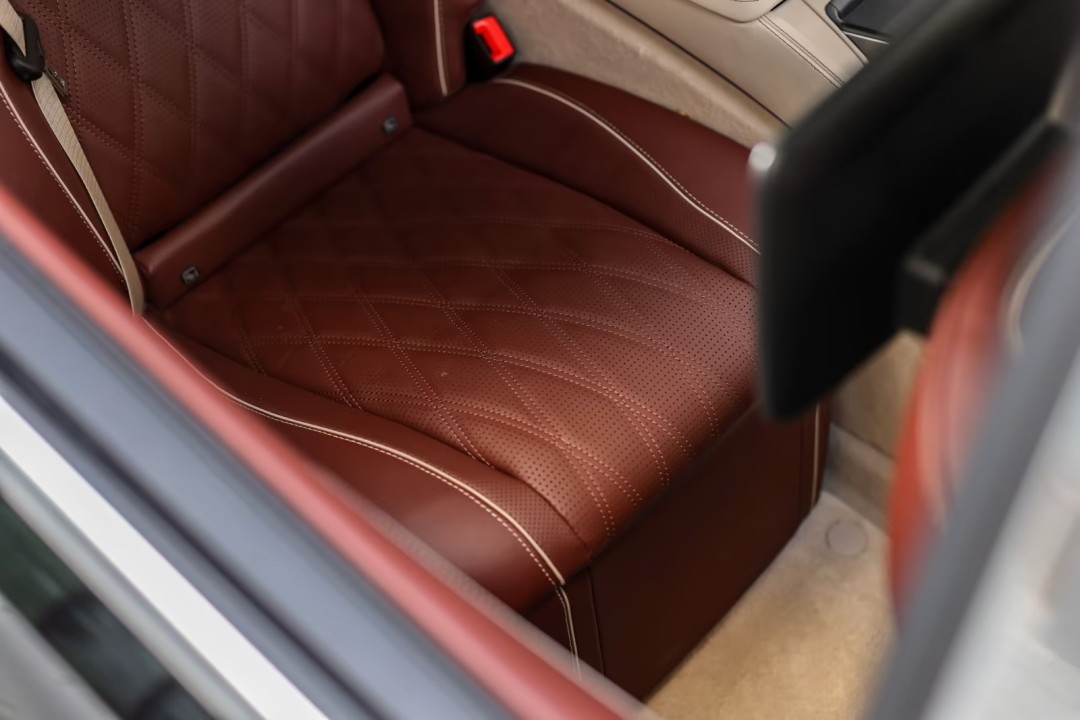 Mercedes-Benz GLS Maybach 600 - foto 23