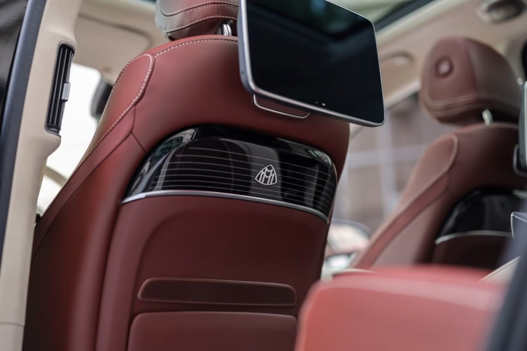 Mercedes-Benz GLS Maybach 600 - foto 27