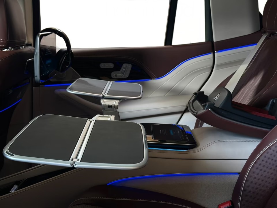 Mercedes-Benz GLS Maybach 600 - foto 21