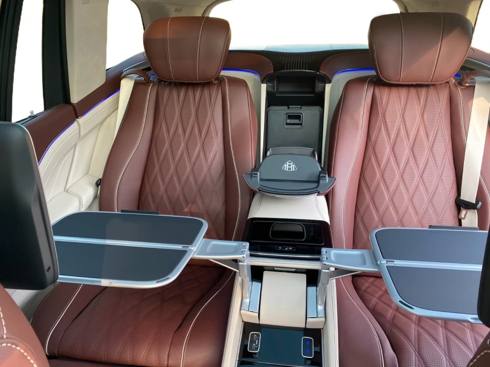 Mercedes-Benz GLS Maybach 600 - foto 18