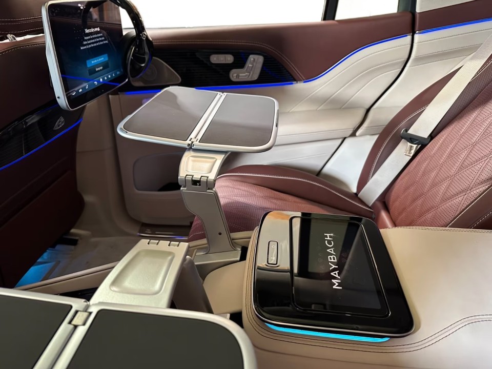 Mercedes-Benz GLS Maybach 600 - foto 20