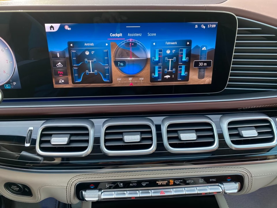 Mercedes-Benz GLS Maybach 600 - foto 13