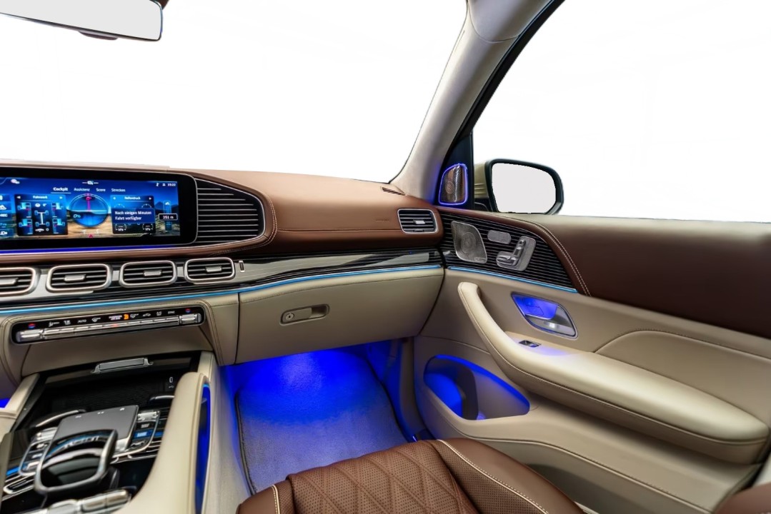 Mercedes-Benz GLS Maybach 600 - foto 14