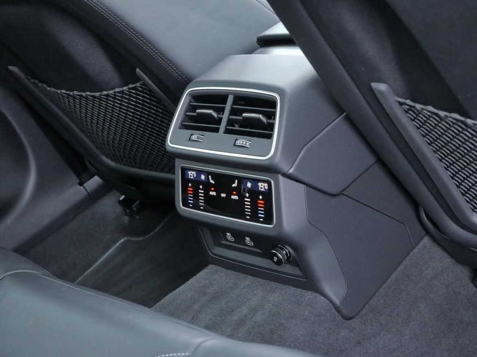 Audi A6 Avant 55TFSI quattro S tronic - foto 16