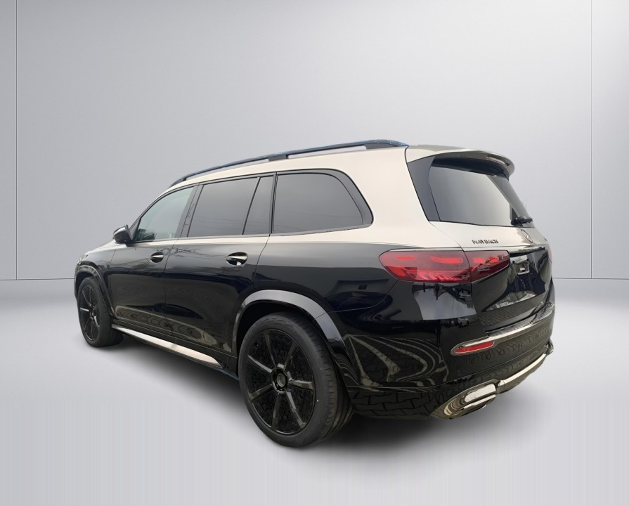 Mercedes-Benz GLS Maybach 600 Night Series (3)
