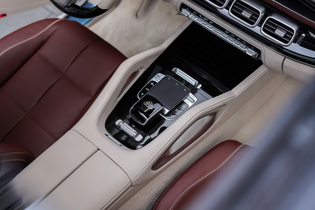 Mercedes-Benz GLS Maybach 600 Brabus 650 - foto 24