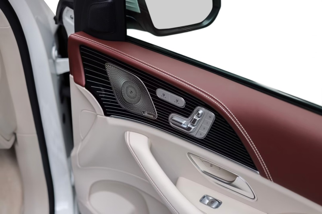 Mercedes-Benz GLS Maybach 600 Brabus 650 - foto 32