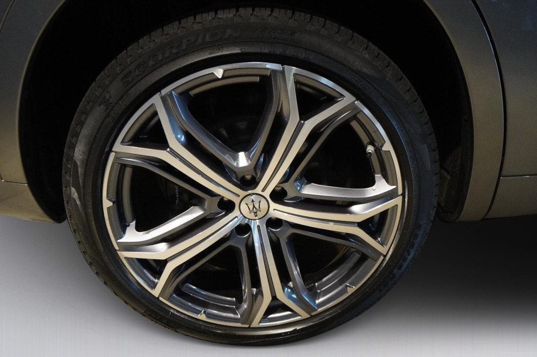 Maserati Levante V6 Modena S - foto 17