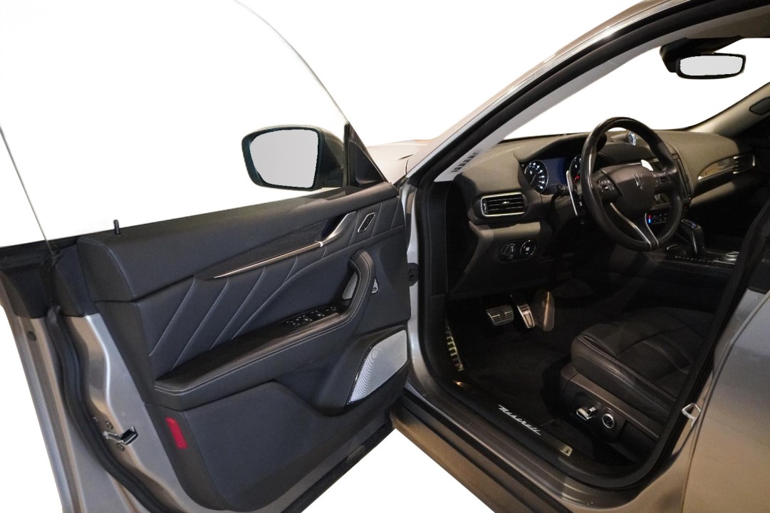 Maserati Levante V6 Modena S - foto 11