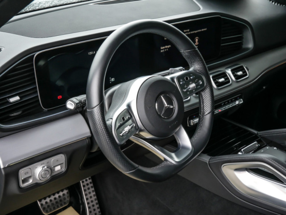 Mercedes-Benz GLE SUV 300d 4Matic AMG Line (5)