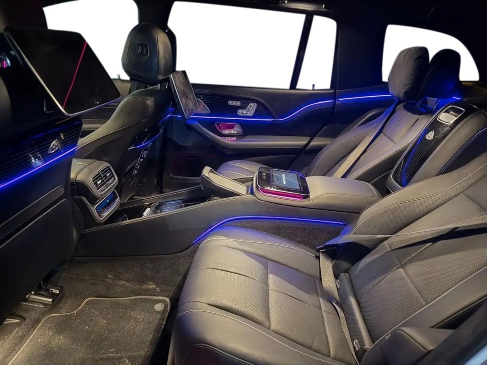 Mercedes-Benz GLS Maybach 600 - foto 11