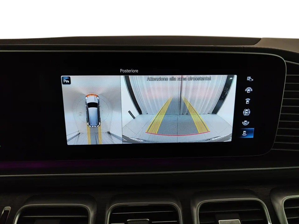 Mercedes-Benz GLS Maybach 600 - foto 11