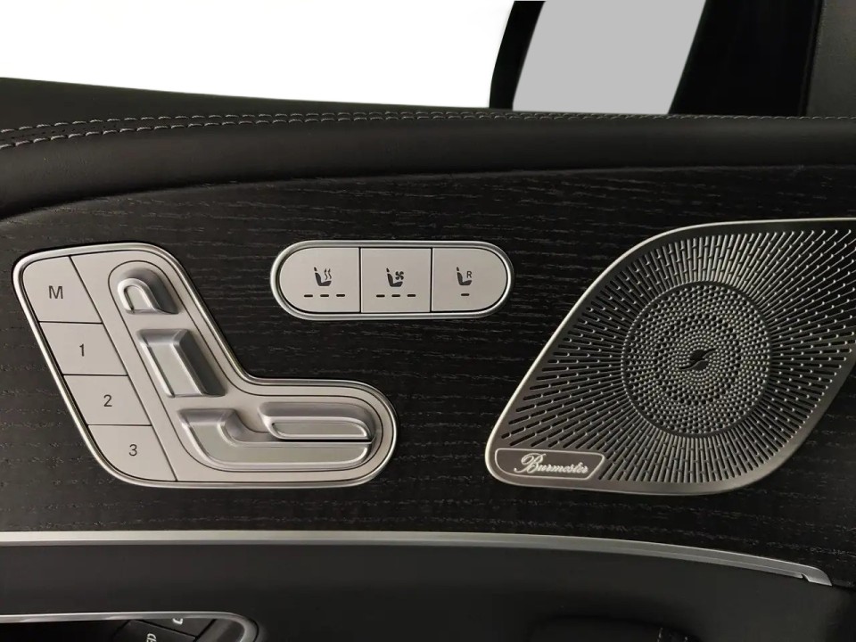 Mercedes-Benz GLS Maybach 600 - foto 12