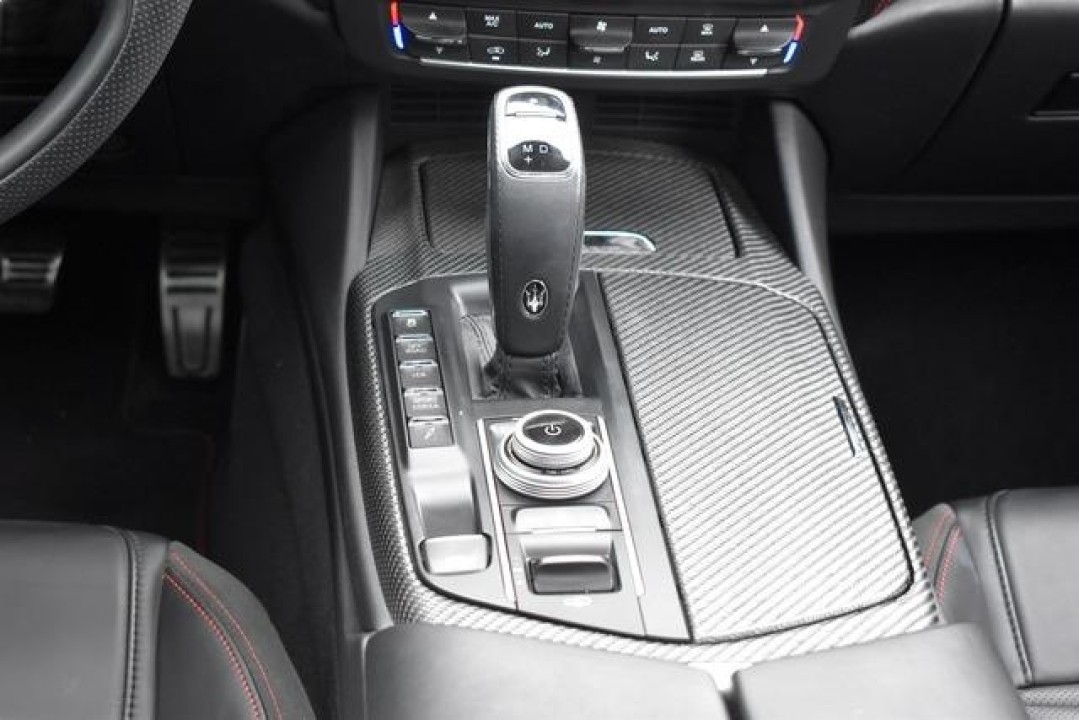 Maserati Levante Trofeo - foto 15