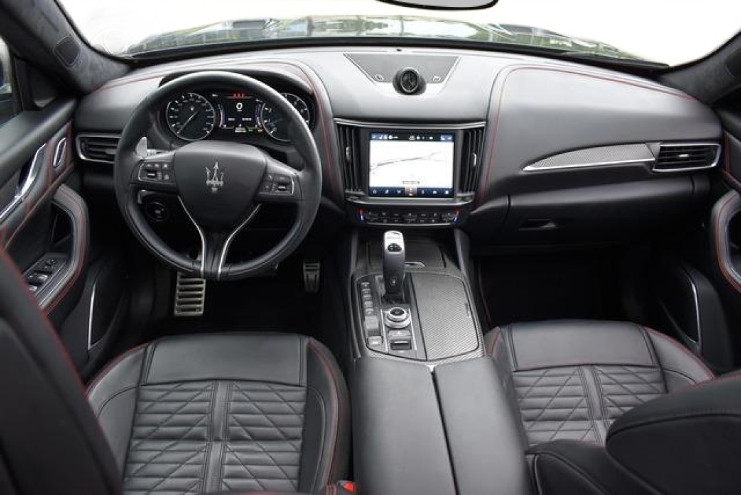 Maserati Levante Trofeo - foto 12