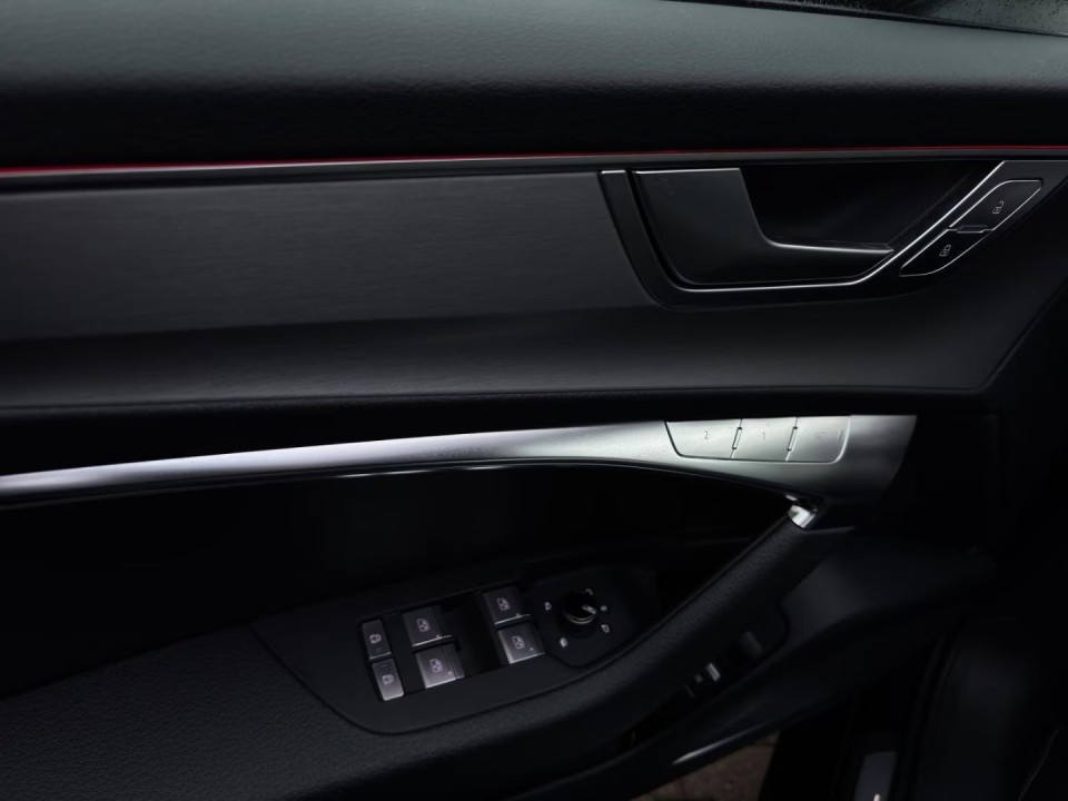 Audi A6 Avant 50 TFSIe Quattro - foto 13