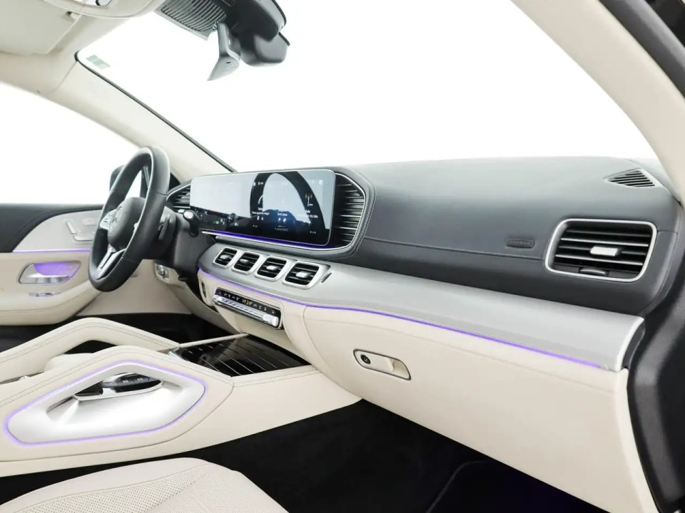 Mercedes-Benz GLE Coupé 350de 4MATIC - foto 9