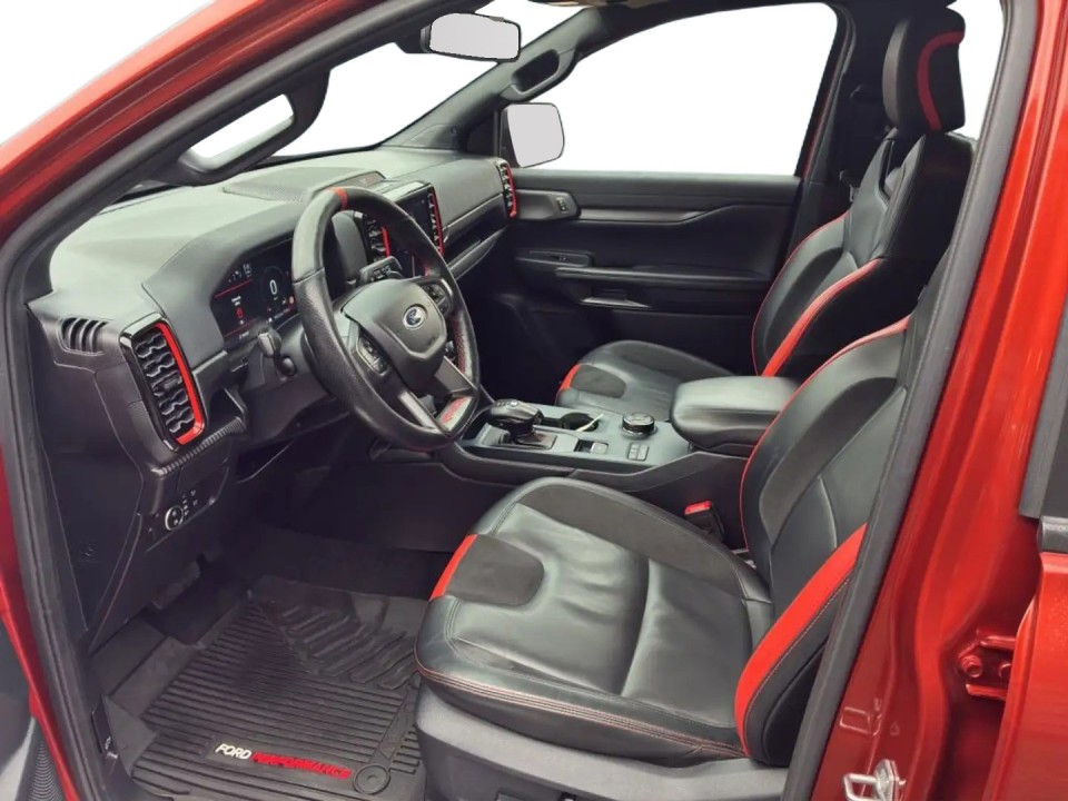 Ford Raptor - foto 7