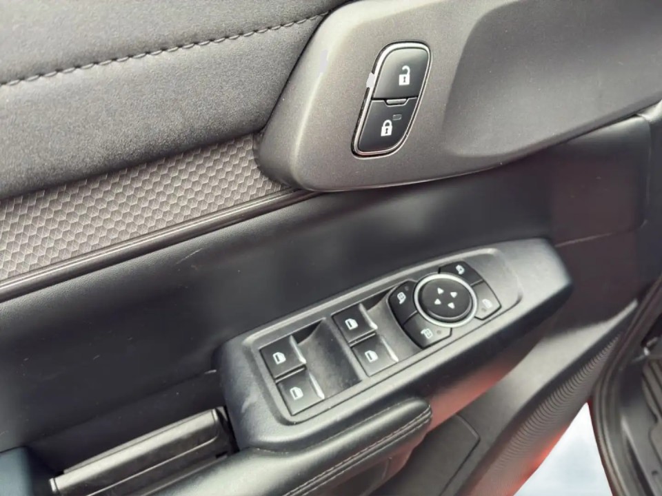 Ford Raptor - foto 11