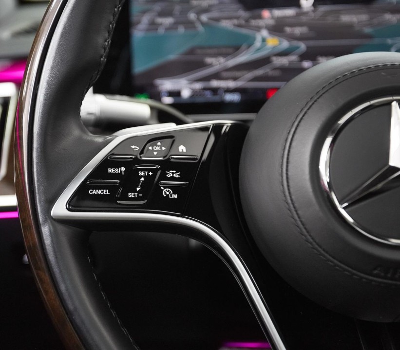 Mercedes-Benz S 400d 4MATIC AMG - foto 13