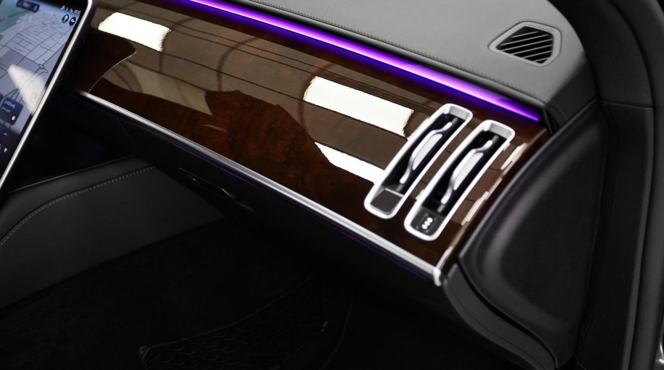 Mercedes-Benz S 400d 4MATIC AMG - foto 31