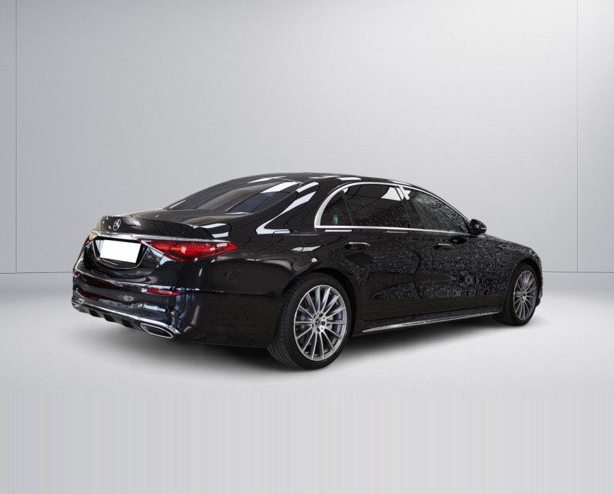 Mercedes-Benz S 400d 4MATIC AMG (3)