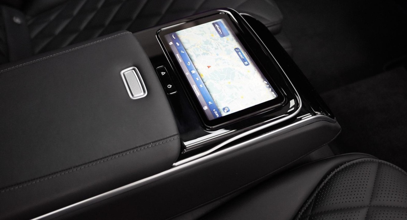 Mercedes-Benz S 400d 4MATIC AMG - foto 26