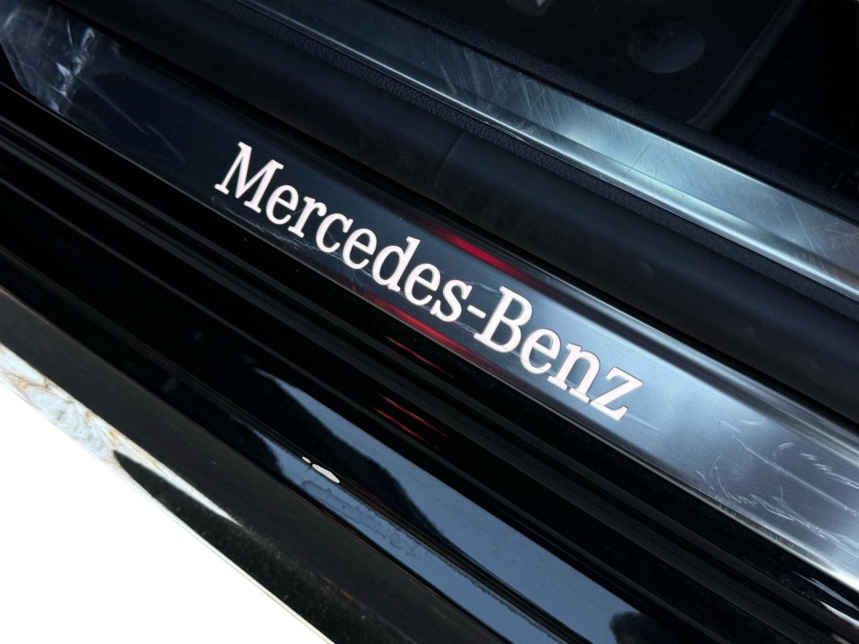 Mercedes-Benz S 400d 4MATIC AMG - foto 15