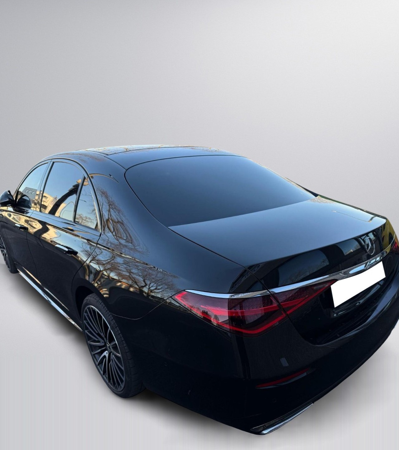 Mercedes-Benz S 400d 4MATIC AMG (3)