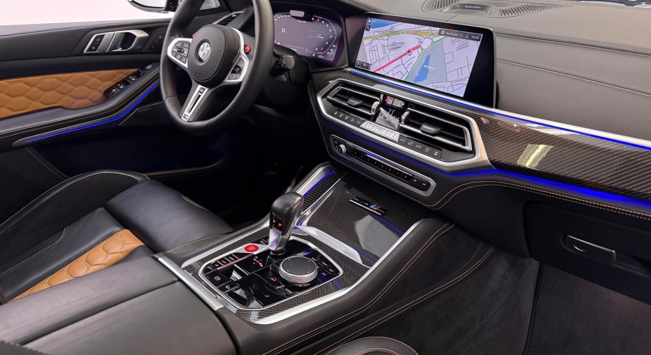 BMW X5 M Competition - foto 20