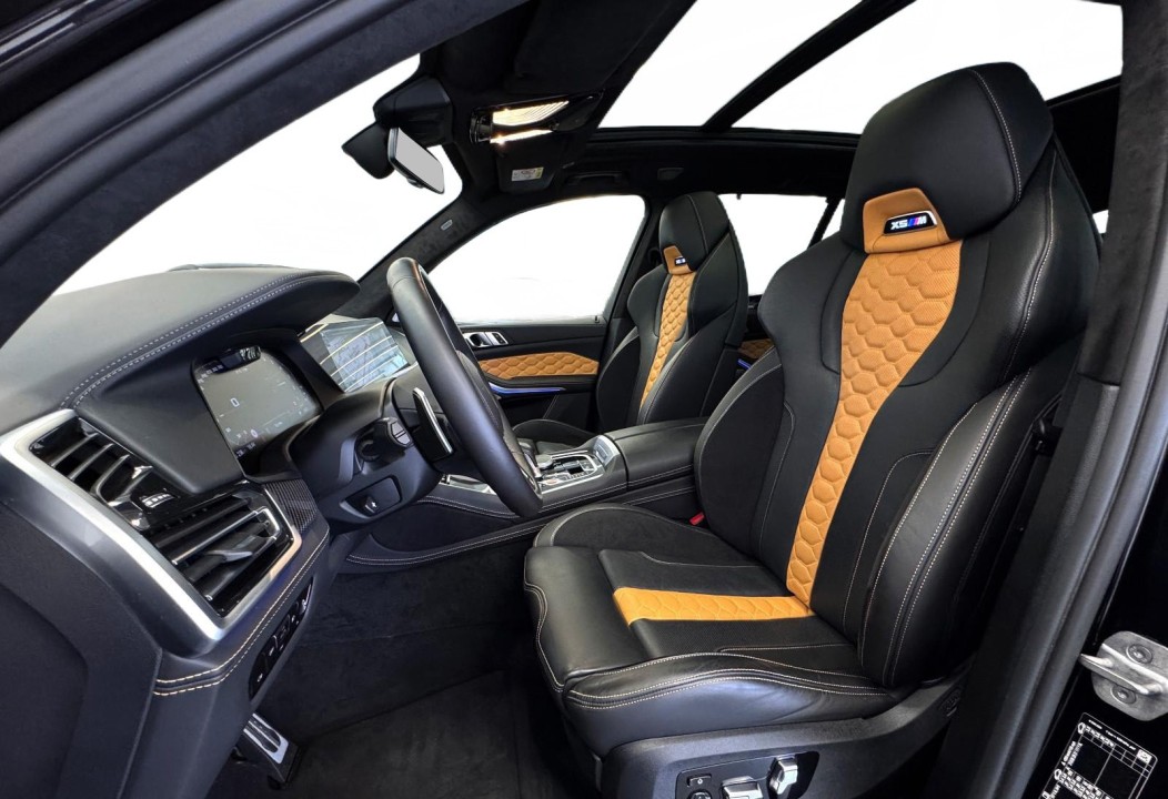 BMW X5 M Competition - foto 11