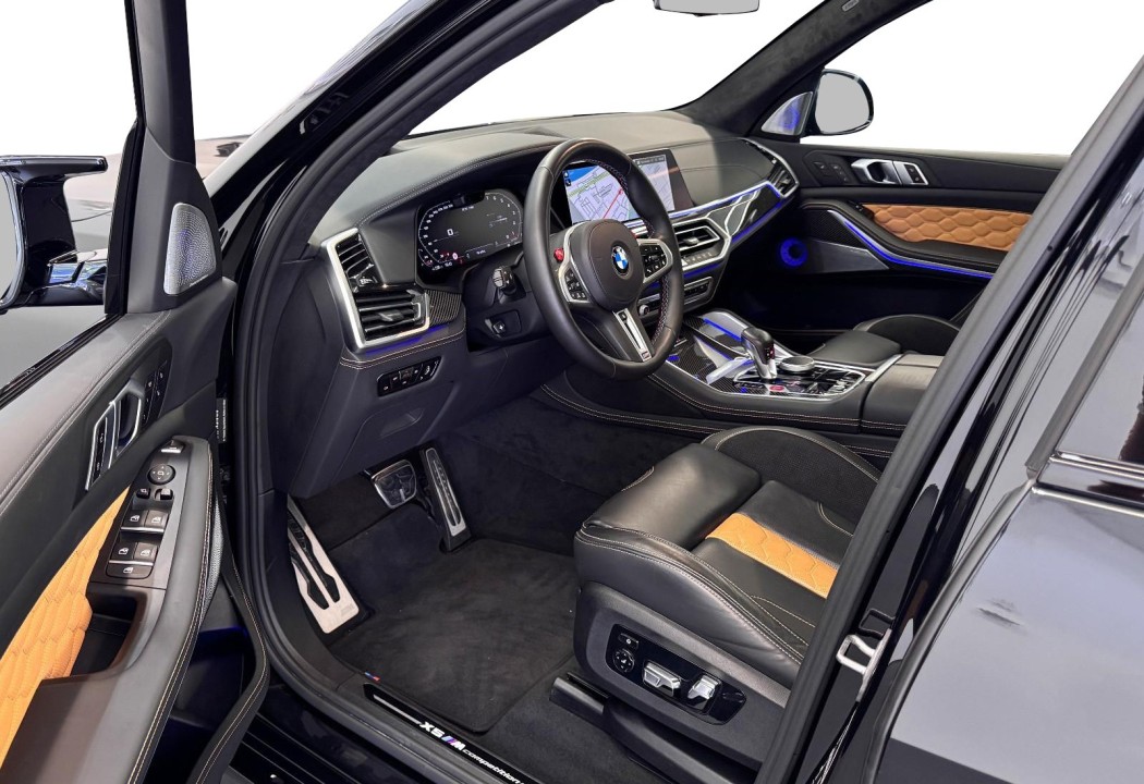 BMW X5 M Competition - foto 12