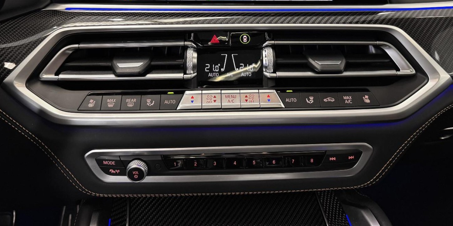 BMW X5 M Competition - foto 24