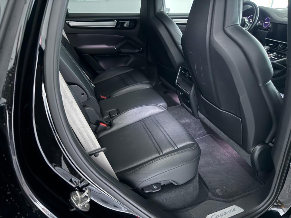 Porsche Cayenne - foto 9