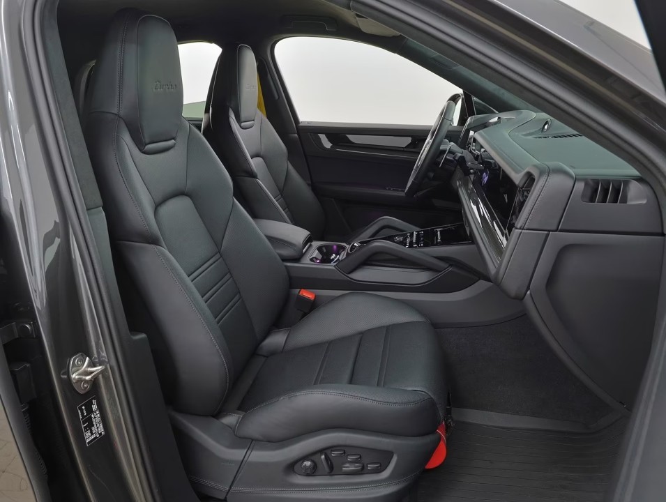 Porsche Cayenne Coupe Turbo - foto 14