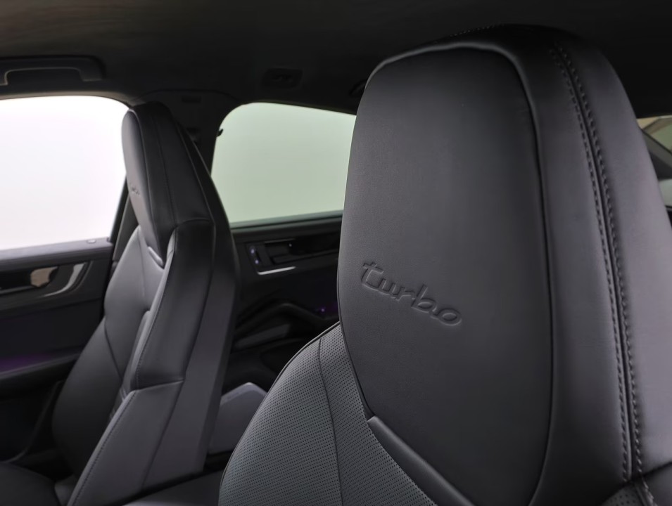 Porsche Cayenne Coupe Turbo - foto 21