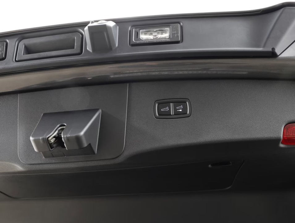 Porsche Cayenne Coupe Turbo - foto 28