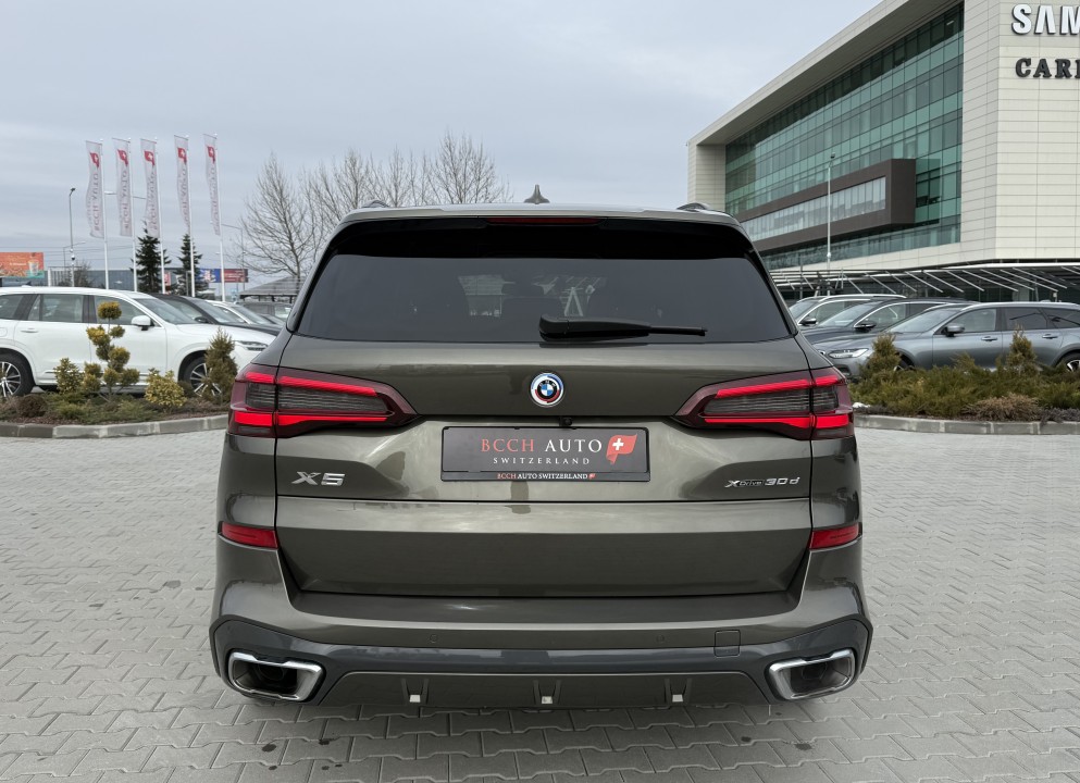 BMW X5 xDrive30d M-Sport (4)