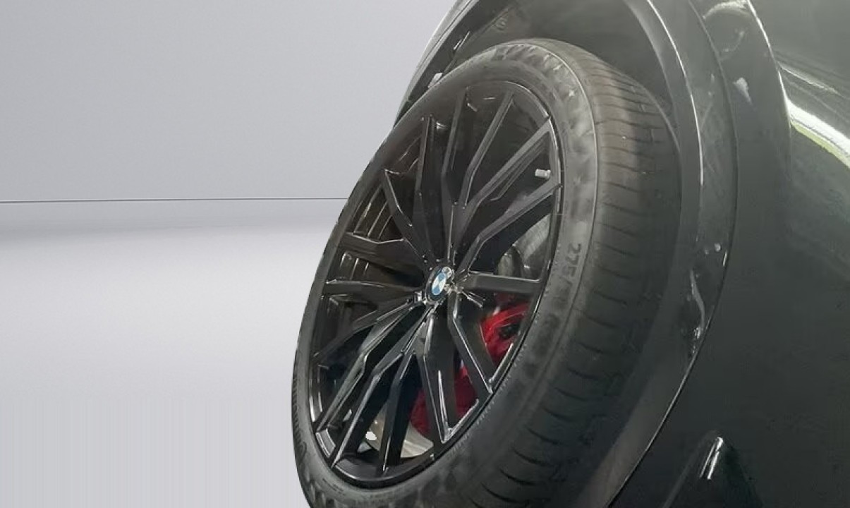 BMW X5 xDrive30d M-Sport - foto 37