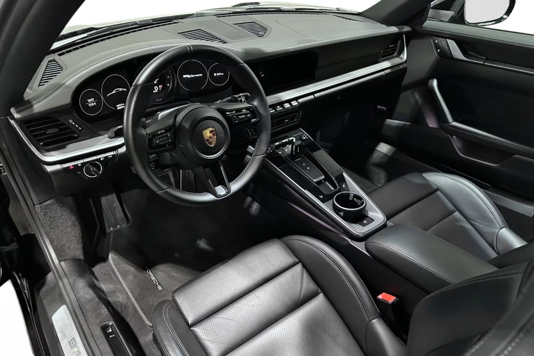 Porsche 911 Carrera - foto 7