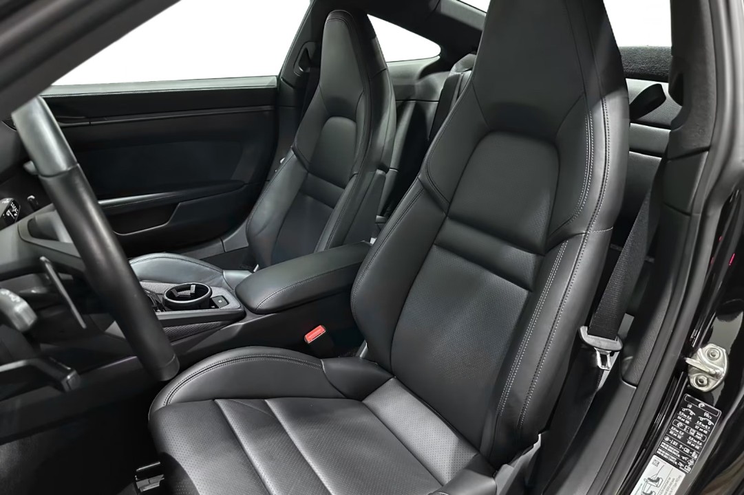 Porsche 911 Carrera - foto 9